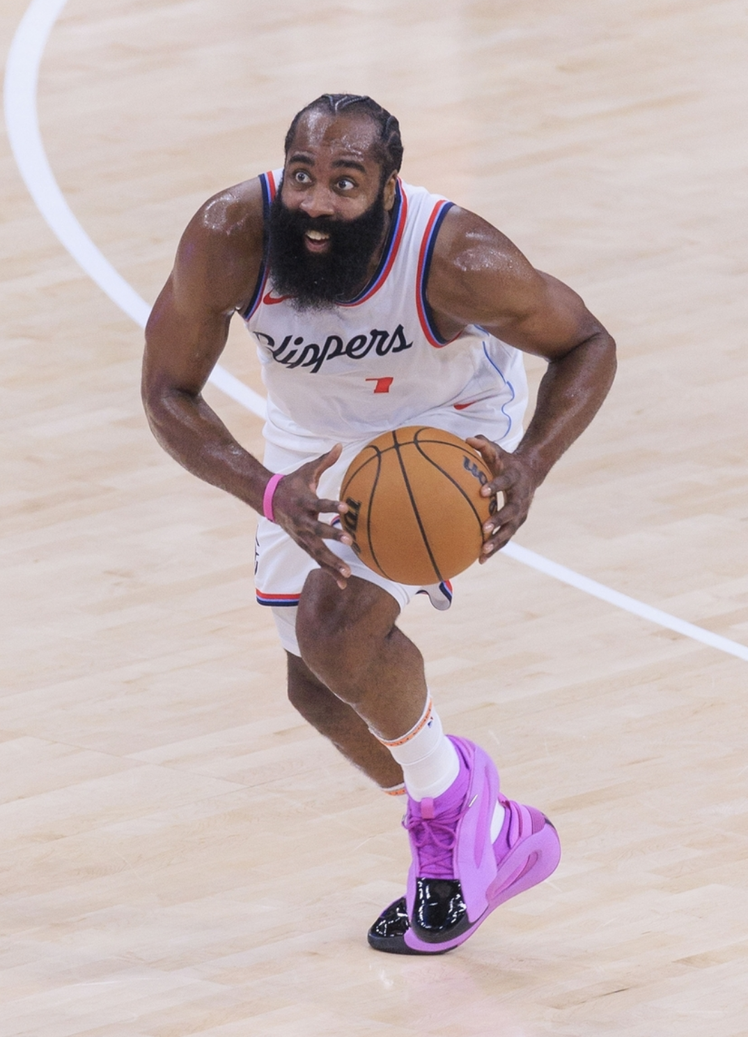 壹号-关于NBA常规赛国际比赛日走向成谜，迈阿密热火战术微调，话题不断，赛季目标并未改变的信息