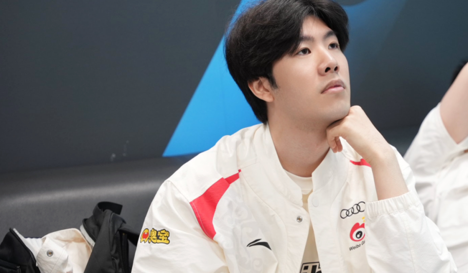 壹号娱乐-Rookie回归赛场，势不可挡首场状态亮眼，FPX观众沸腾！的简单介绍